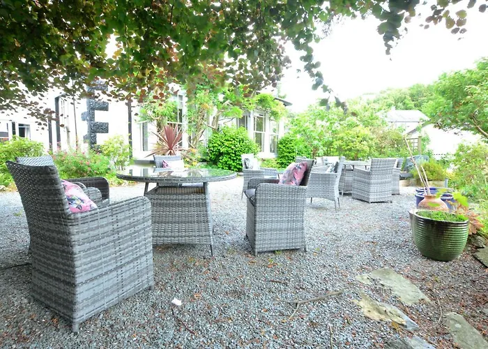 Beech Apartment